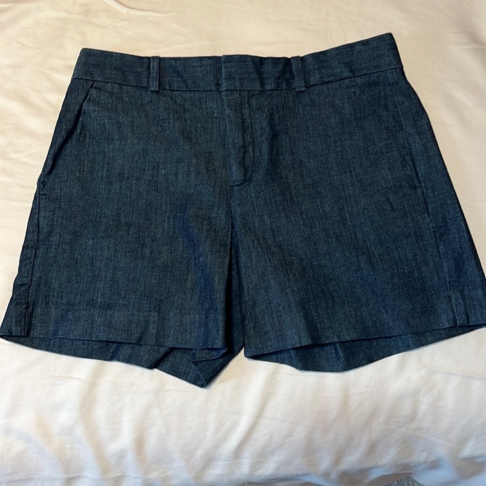 Banana Republic shorts in size 25/0